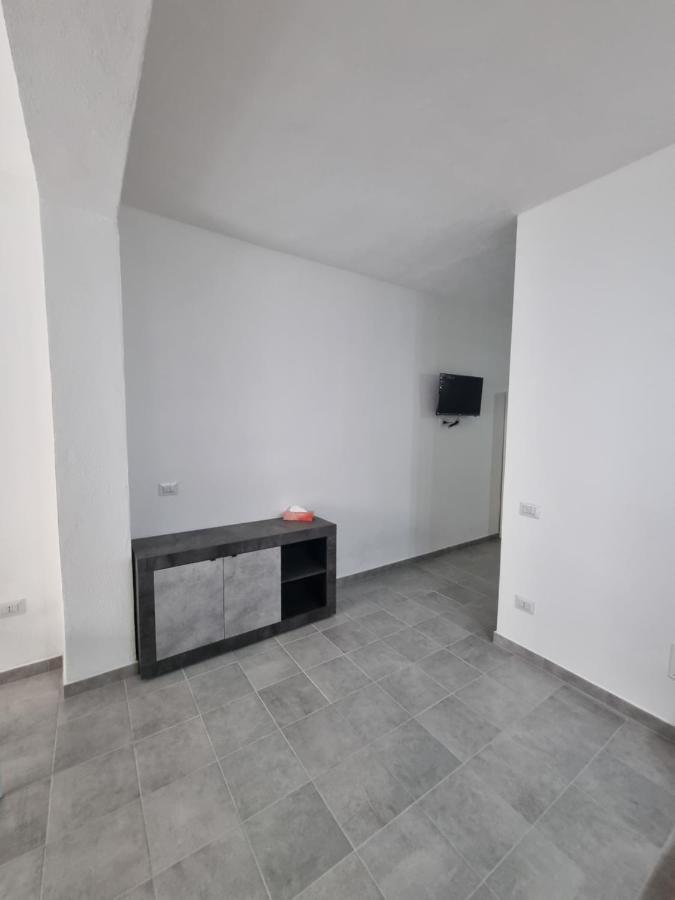 Mito Apartment Кальяри Экстерьер фото
