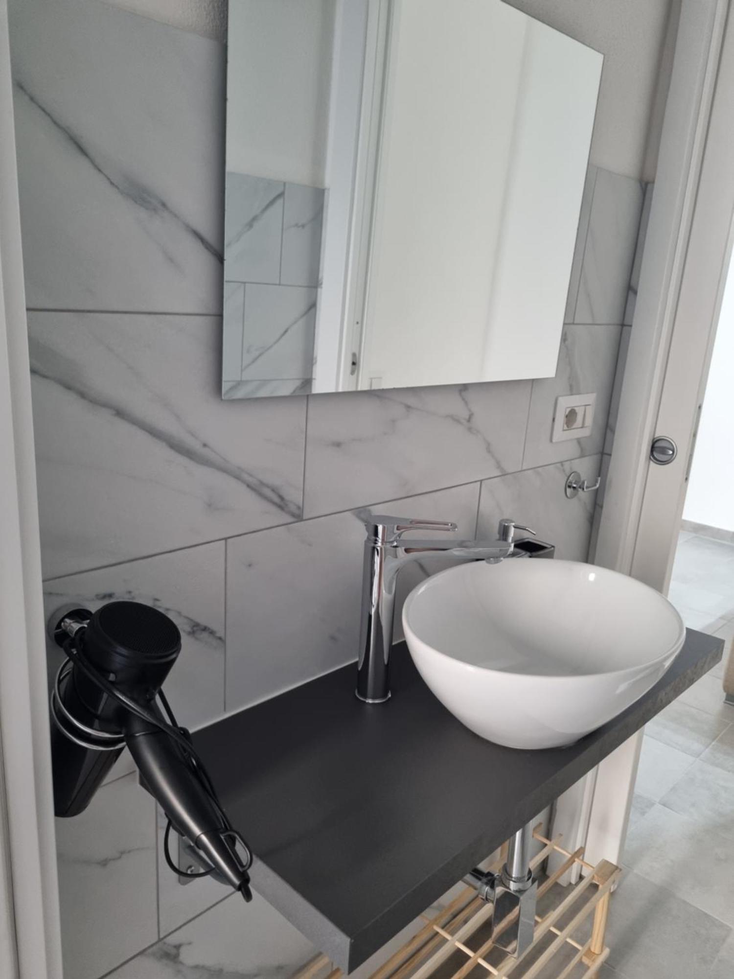 Mito Apartment Кальяри Экстерьер фото