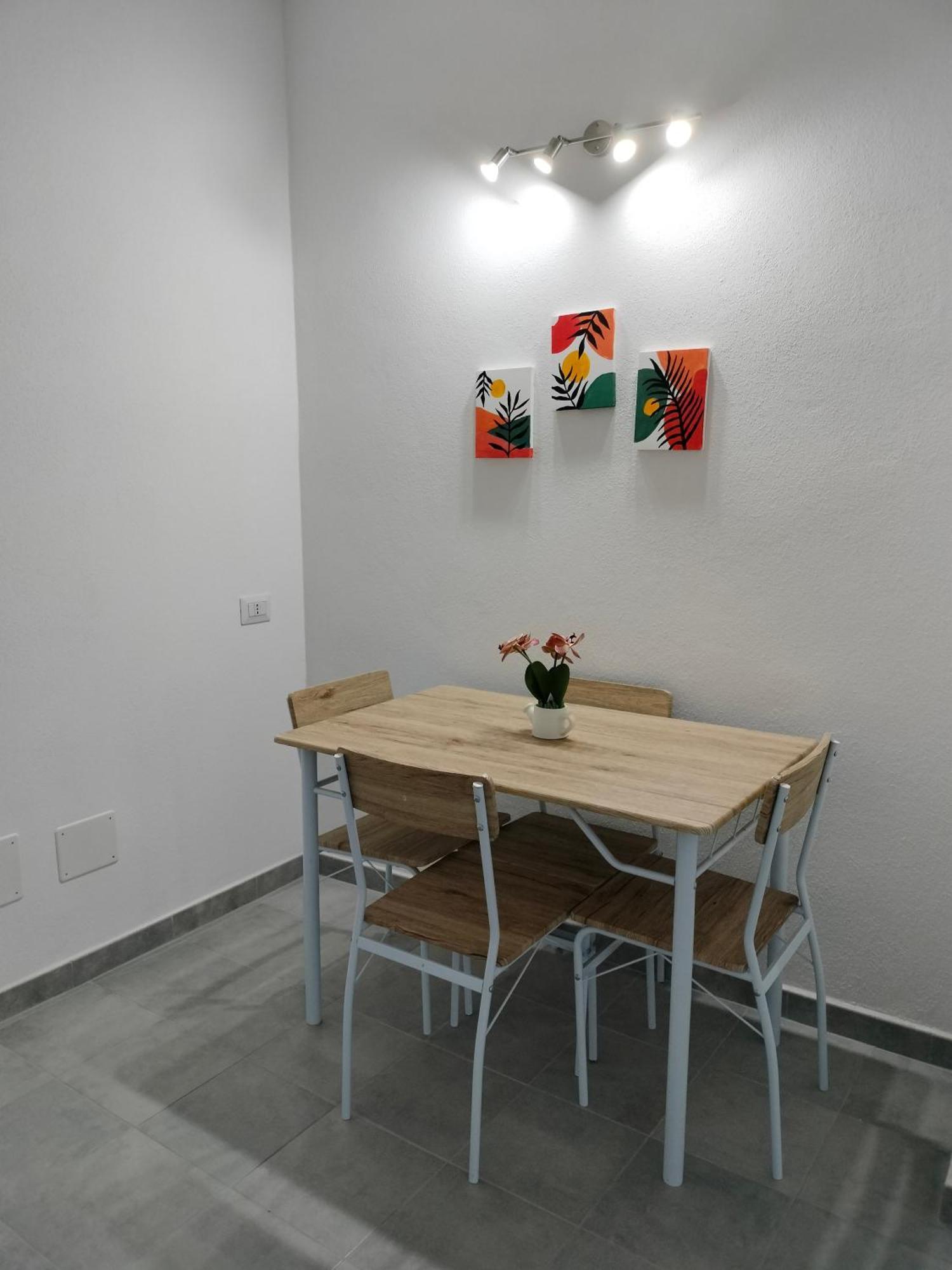 Mito Apartment Кальяри Экстерьер фото